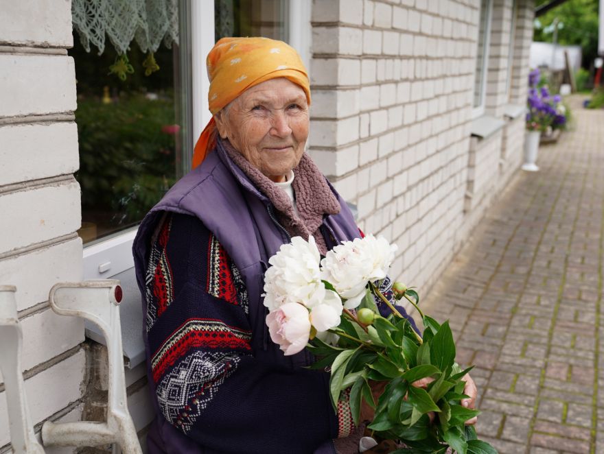 Pie Artas kundzes pēc peonijām: Man patīk, un es daru, kamēr varu