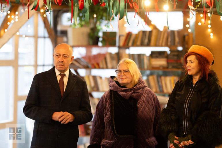 FOTO: Ogres novads pārstāvēts lielformāta arhitektūras izstādē Āgenskalnā