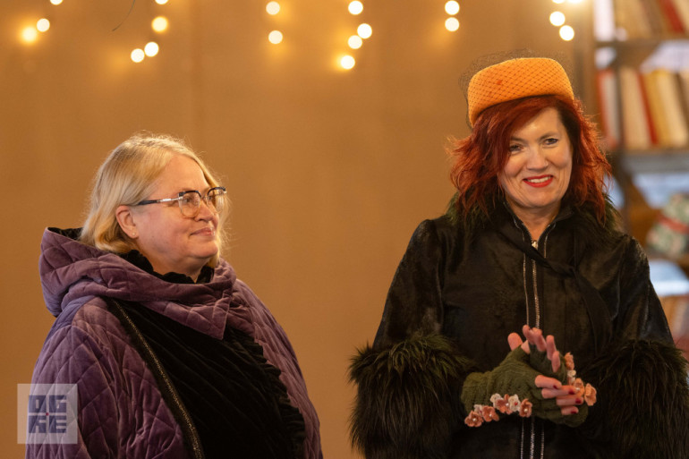 FOTO: Ogres novads pārstāvēts lielformāta arhitektūras izstādē Āgenskalnā