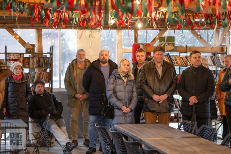 FOTO: Ogres novads pārstāvēts lielformāta arhitektūras izstādē Āgenskalnā