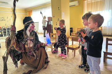 Attēls rakstam: Saules gada rita dziesmas. Mantojums nākotnei