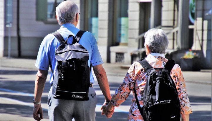 Iespēja pievienoties Ikšķiles senioru skolas jaunajam mācību gadam
