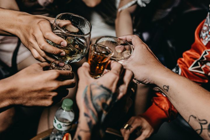 Lielvārdē ciemiņš reibumā atsakās doties projām