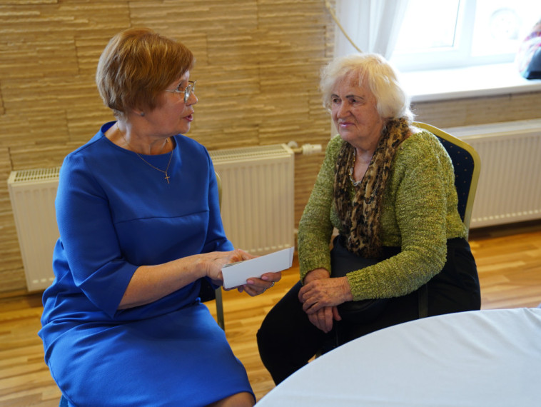 FOTO: Ķeguma Tautas nams svin 75 – kopienas saknes