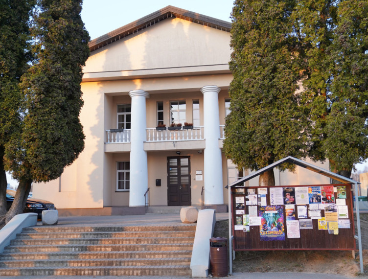 FOTO: Ķeguma Tautas nams svin 75 – kopienas saknes