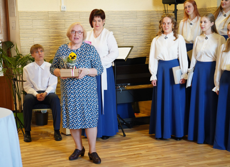 FOTO: Ķeguma Tautas nams svin 75 – kopienas saknes