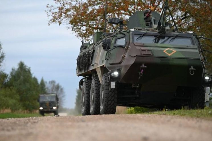 Attēls rakstam: Nenobīstieties no militārās tehnikas pārvietošanās novadā! Armija nāk klajā ar svarīgu paziņojumu iedzīvotājiem