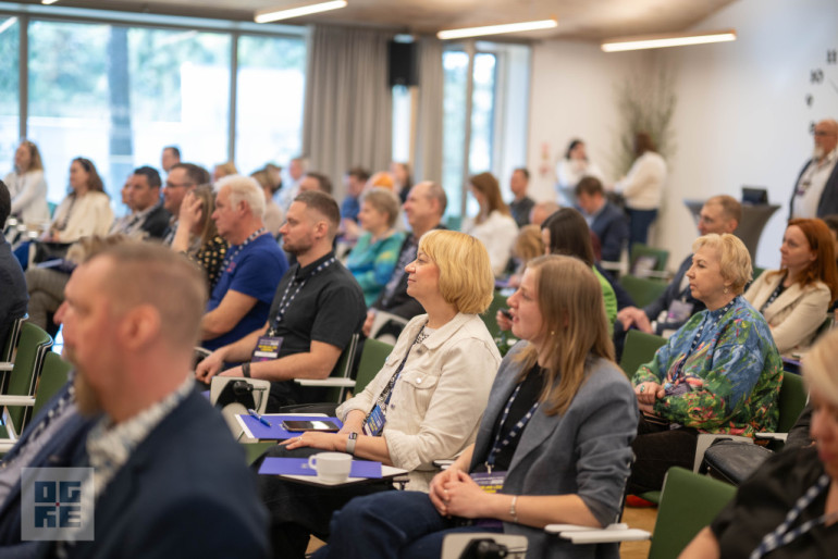 FOTO: Uzņēmēju forums 2025 “No idejas līdz Leģendai” pulcē Ogres novada uzņēmējus