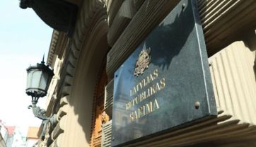 Attēls rakstam: Saeima Latvijas skolām dāvinās Neatkarības atjaunošanas deklarāciju