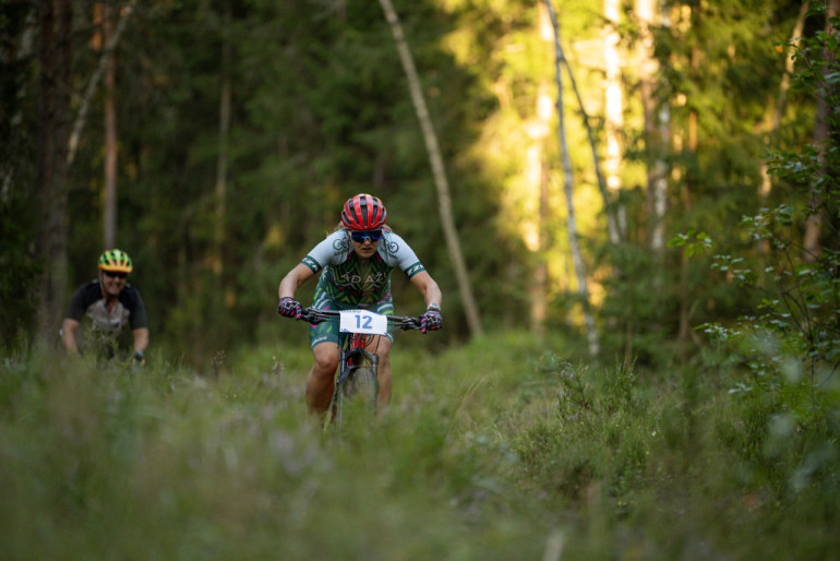 FOTO: Aizvadīti pirmie Ogres Velo apļi