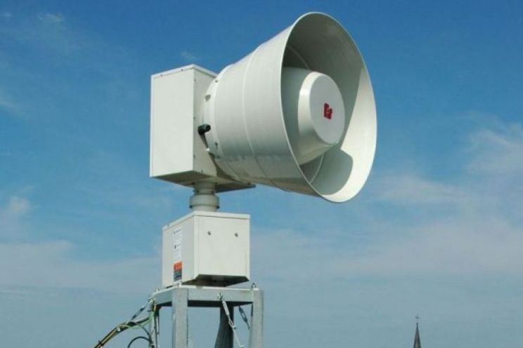 Attēls rakstam: Latvijā iedarbinās trauksmes sirēnas un nosūtīs šūnu apraides paziņojumu