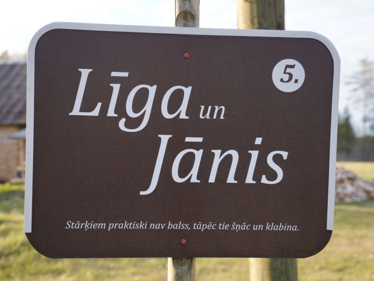 Meņģelieši devuši saviem stārķiem vārdus