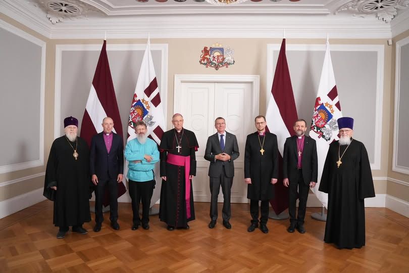 Rinkēvičs prezidenta amatā pirmo reizi tiekas ar lielāko kristīgo konfesiju vadītājiem Latvijā