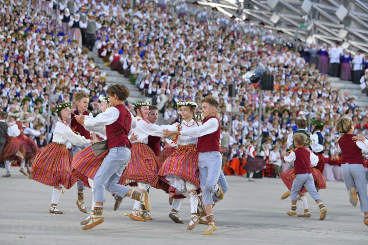 Biļetes uz dziesmu un deju svētkiem varēs iegādāties no 27. maija