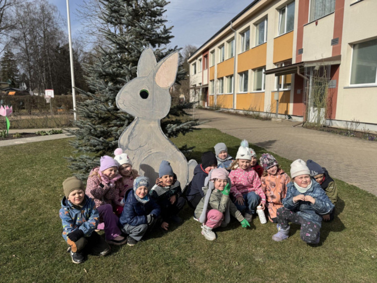 FOTO: Pirmsskolas izglītības iestādes "Dzīpariņš" priecīgais un radošais pavasaris