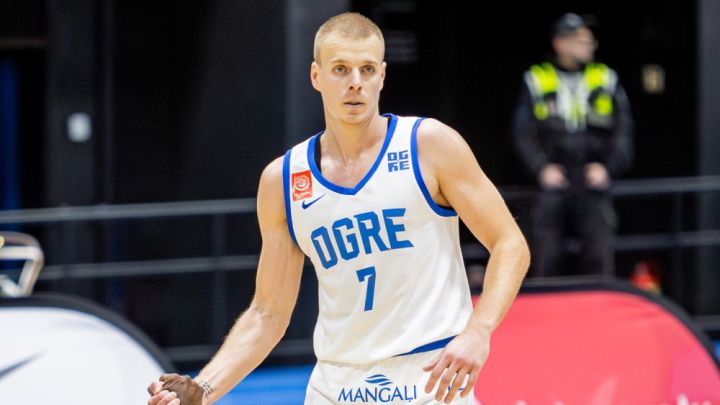 “Ogres” uzvaru sērija pārtrūkst pēc Mežuļa trejača pēdējā “Ventspils” uzbrukumā