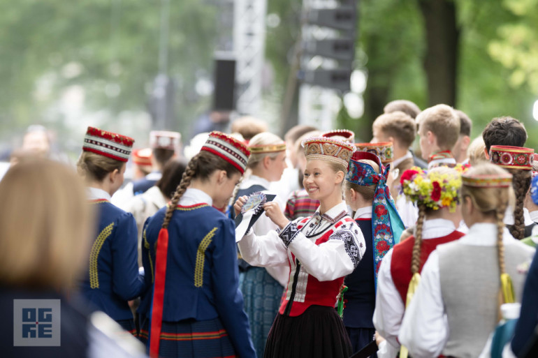 Foto: Godināšana un novadu satikšanās Viesturdārzā