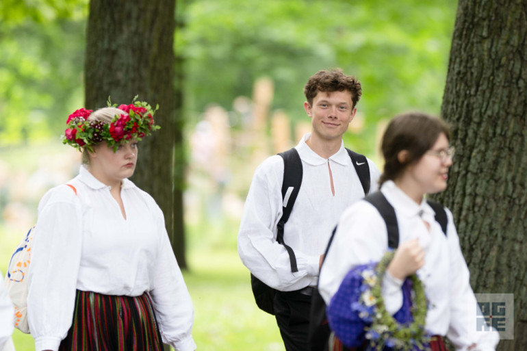Foto: Godināšana un novadu satikšanās Viesturdārzā