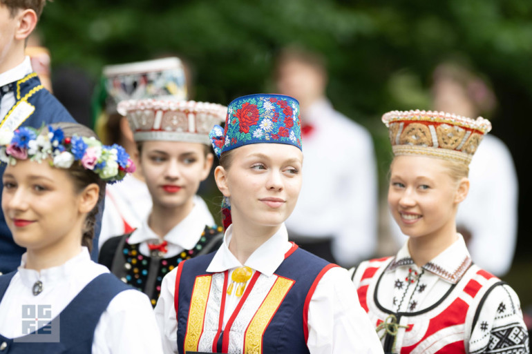 Foto: Godināšana un novadu satikšanās Viesturdārzā