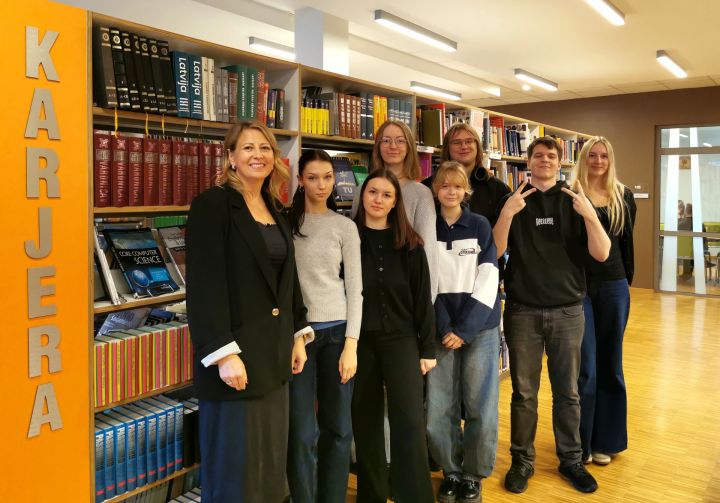 Kāpēc Ogres tehnikuma jaunieši, kuri apgūst Starptautiskā bakalaurāta programmu, ir “zelta bērni”? 