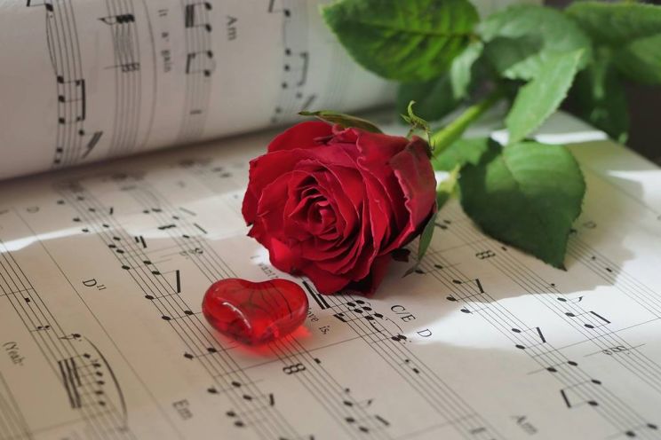 Attēls rakstam: Pasākums "Gaisma, kas vieno paaudzes. Meņģeles Tautas namam – 95"