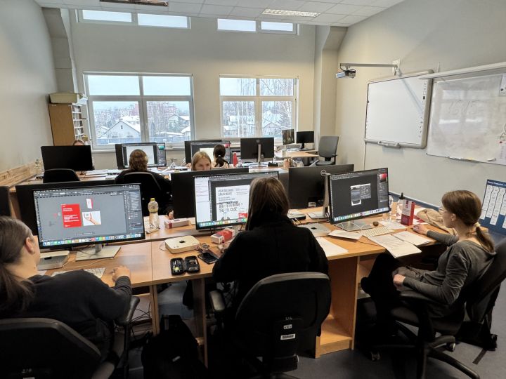 "SkillsLatvia" konkursa pusfinālā starp labākajiem arī audzēkne no Ogres tehnikuma