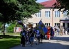 Attēls rakstam: FOTO: Taurupe atkal svin – ar gājienu, mūziku un neparastām sporta spēlēm atgriezušies pagasta svētki
