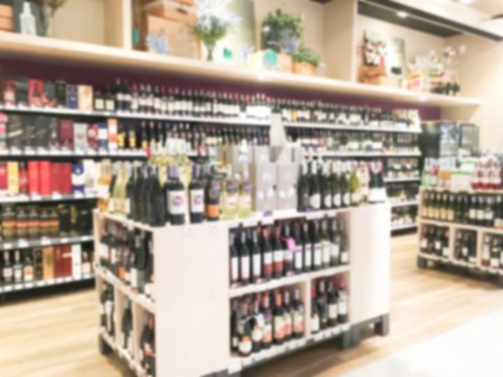 No 1.augusta noteikti jauni alkohola tirdzniecības laika ierobežojumi