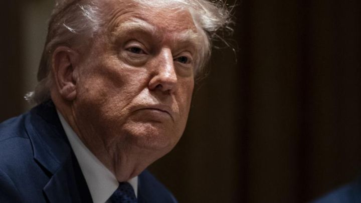 "Kā to saprast?" Tramps ar izteikumiem par veselas civilizācijas bojāeju uzkurina spriedzi sociālajos tīklos