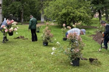 Attēls rakstam: FOTO: Vēsturiskais Taurupes muižas parks piedzīvo pārmaiņas – kas tajā top?