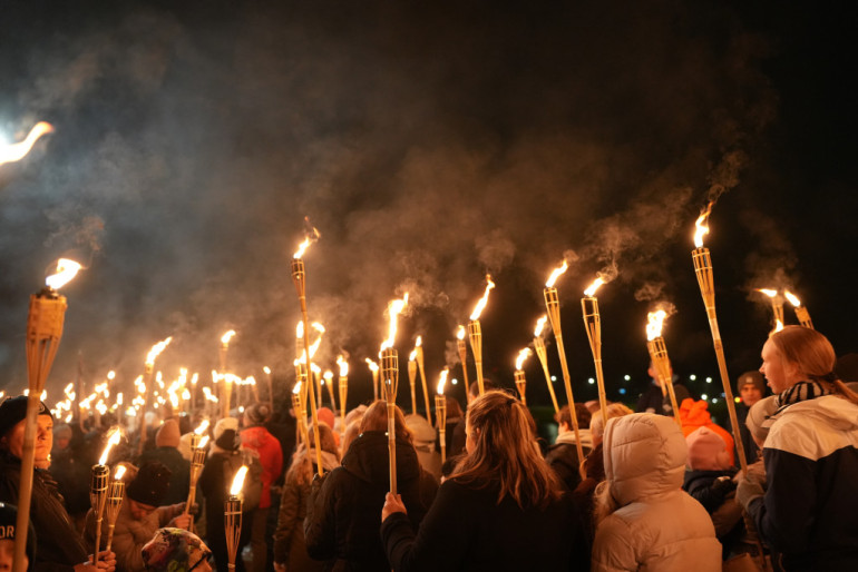 FOTO: Ogre svin Lāčplēša dienu