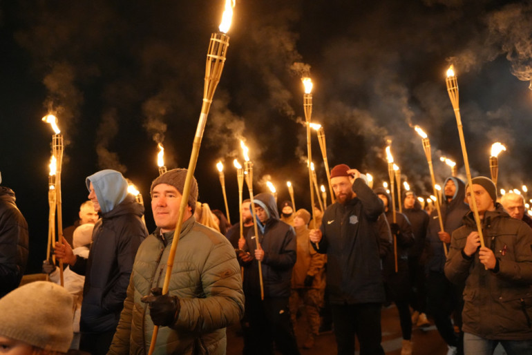 FOTO: Ogre svin Lāčplēša dienu
