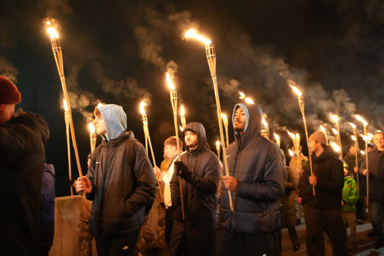FOTO: Ogre svin Lāčplēša dienu