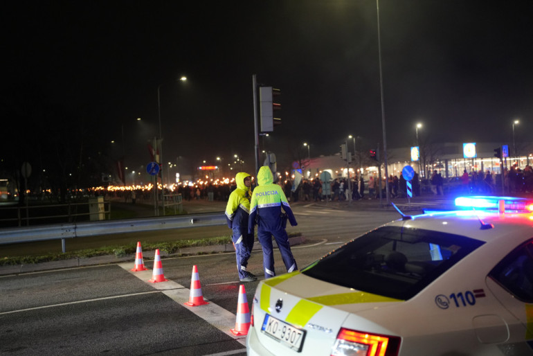 FOTO: Ogre svin Lāčplēša dienu