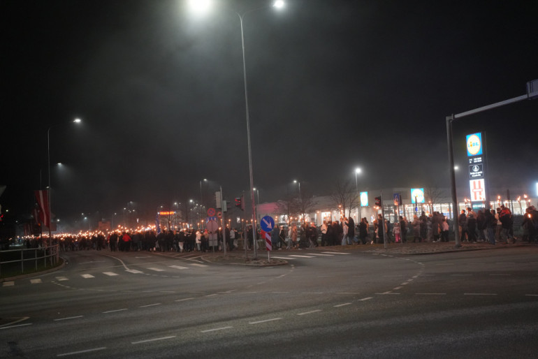 FOTO: Ogre svin Lāčplēša dienu