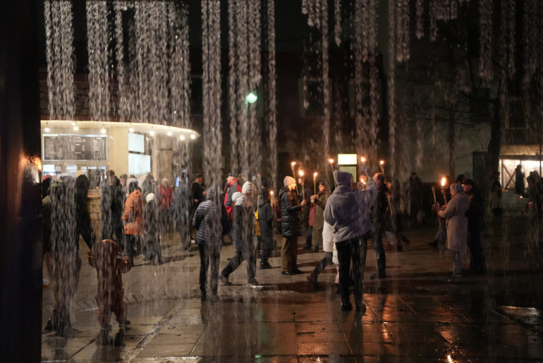 FOTO: Ogre svin Lāčplēša dienu