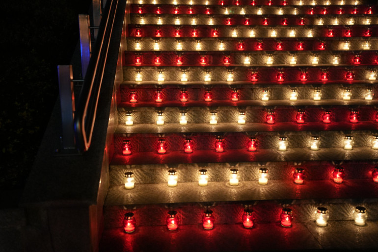 FOTO: Ogre svin Lāčplēša dienu