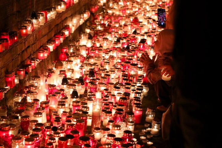 Attēls rakstam: Guntis Kalme: Pārspiediens. 11. novembra uzruna pie pieminekļa Rīgas atbrīvotājiem 