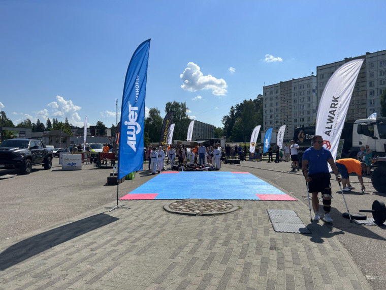 FOTO: Spēkavīru Rekordu diena 2024