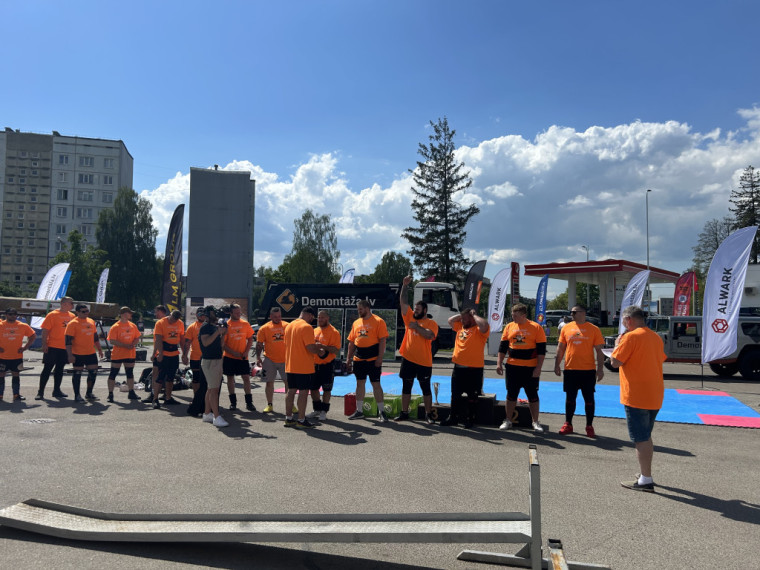 FOTO: Spēkavīru Rekordu diena 2024