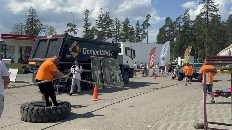 FOTO: Spēkavīru Rekordu diena 2024