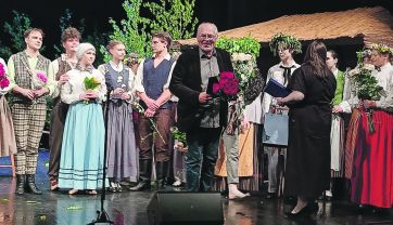 Attēls rakstam: FOTO: Bijām Ogrē – tālā bērnībā, jaunībā, īstos Silmaču Jāņos