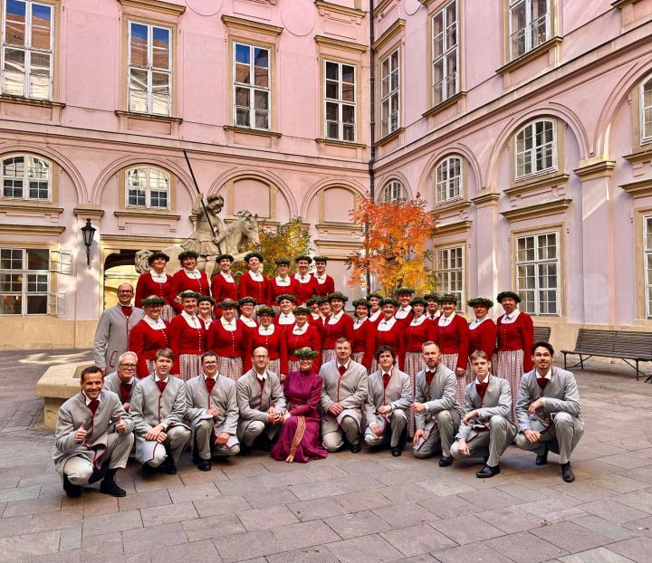 Ogres novada Kultūras centra jauktais koris “Grīva” Bratislavā iegūst divas zelta godalgas