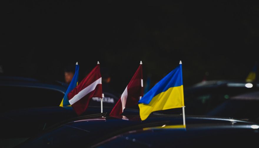 Ukrainai nodos konfiscētu 21 automašīnu, tostarp luksusa spēkratu "Lincoln Navigator"