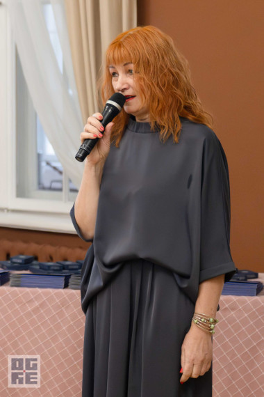 FOTO: Skolotāju dienas priekšvakarā godina titula “Ogres novada Gada pedagogs 2024” laureātus