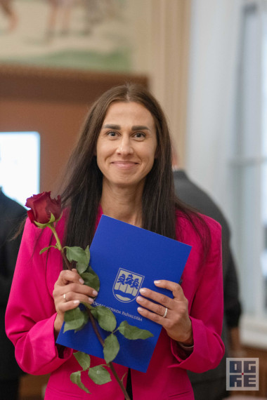FOTO: Skolotāju dienas priekšvakarā godina titula “Ogres novada Gada pedagogs 2024” laureātus