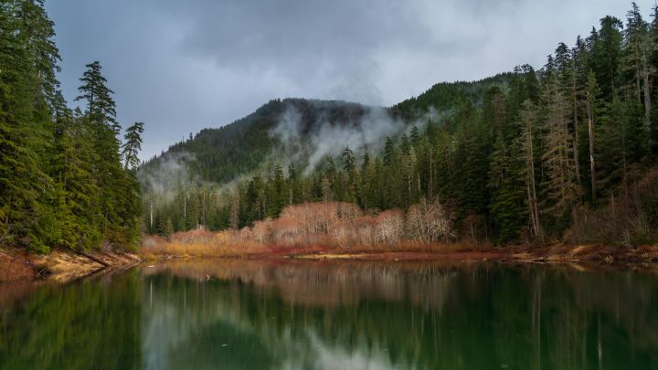 Ūdens temperatūra vietām vēl sasniedz 16 grādus