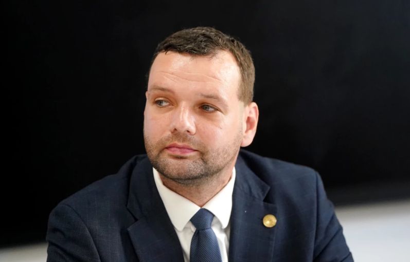 No amata atsaukts labklājības ministrs Reinis Uzulnieks: kas atgadījies?