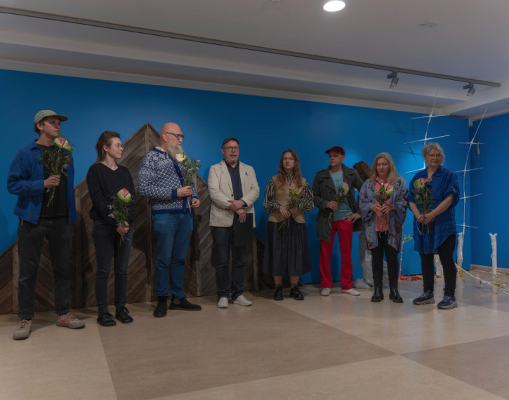 FOTO: Ogrē skatāma starptautiskā laikmetīgās mākslas izstāde "Izelpa. Telpa”: ielūkojies, kā gāja atklāšanā!
