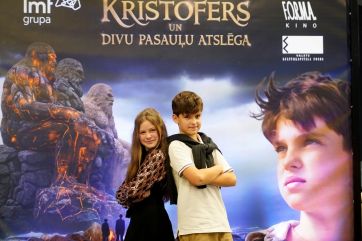 Attēls rakstam: VIDEO: Ogres un Ķeguma skolēni iejūtas galvenajās lomās jaunā ģimenes fantāzijas filmā, ko drīz varēs noskatīties Ogrē